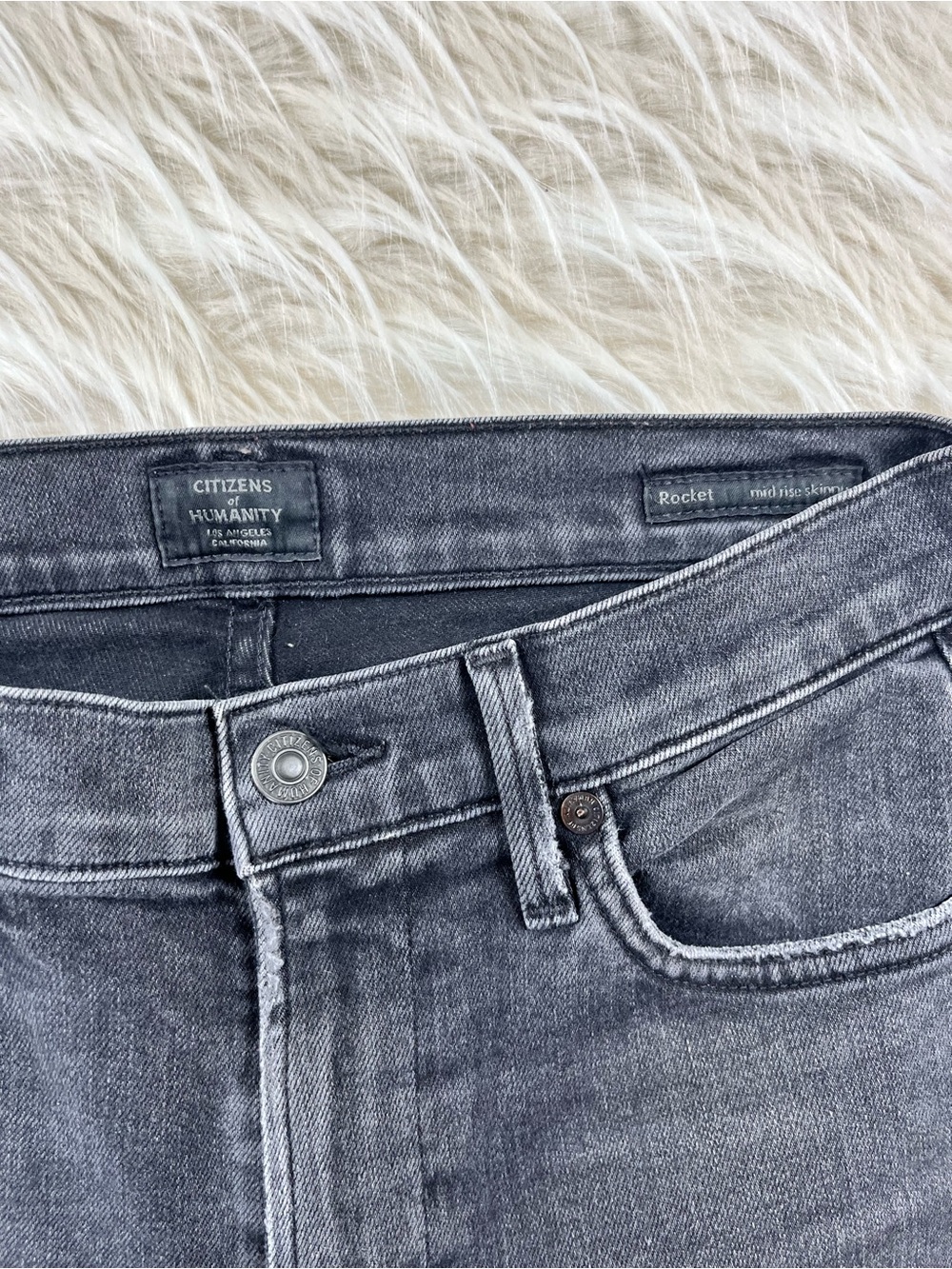 Citizens of Humanity Rocket Jeans Women's 27x30 Mid Rise Skinny Black - Picture 4 of 8